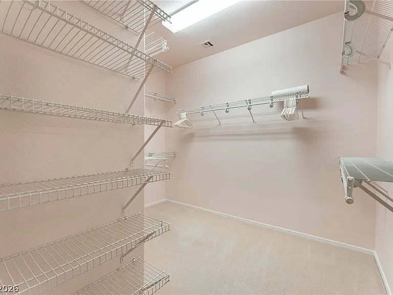 2565 Leighton Ave — Photo 31