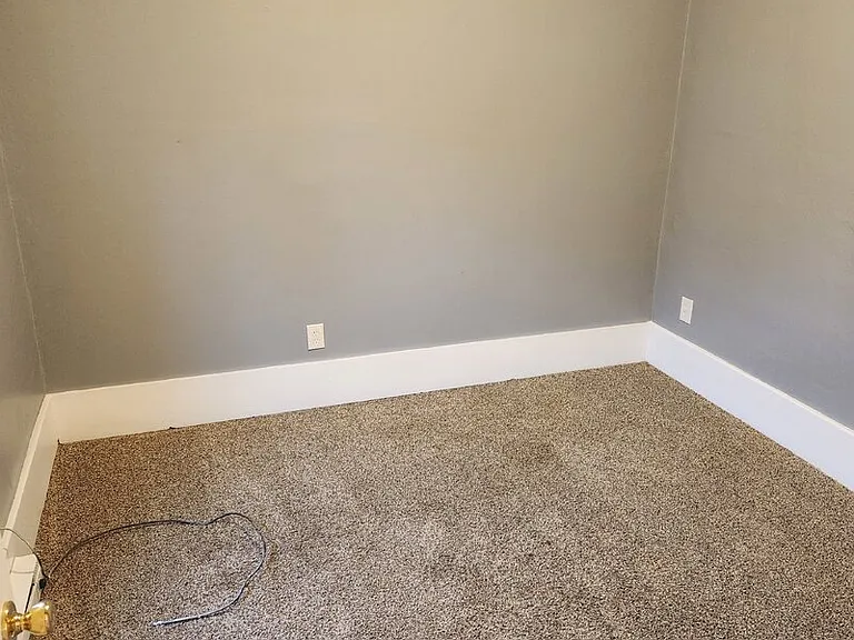 1402 Willis Ave #5 — Photo 38