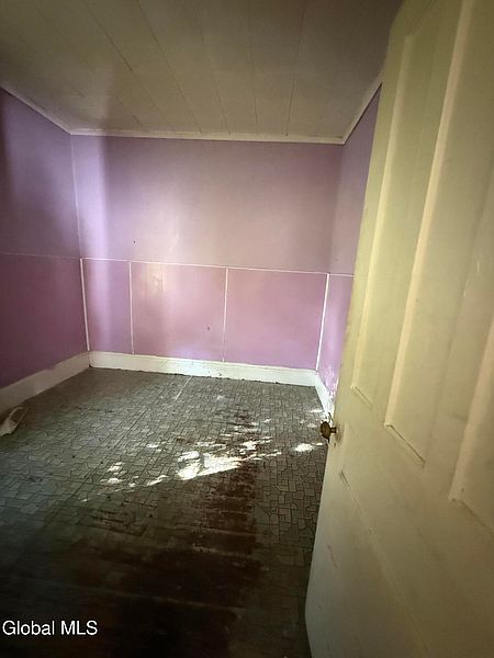 4th image of 187 Bleecker Street