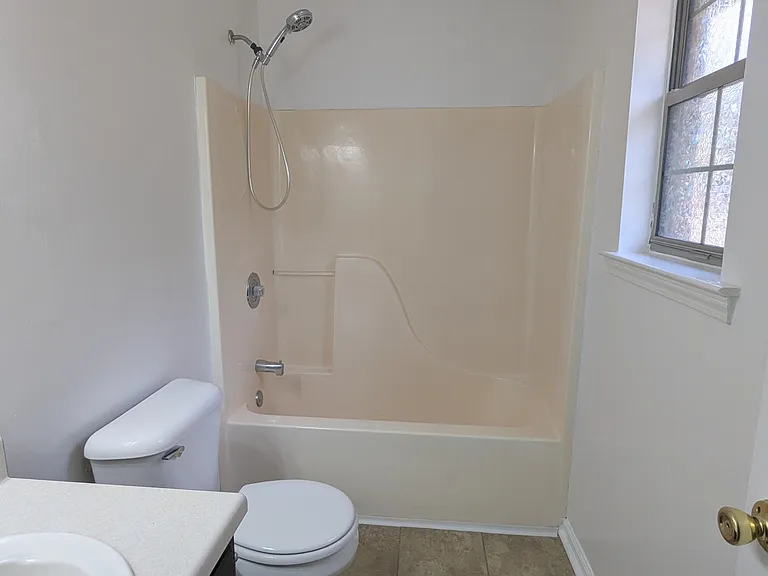 49 Fletcher Rd — Photo 2