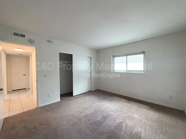 1862 Hanford Dr — Photo 4