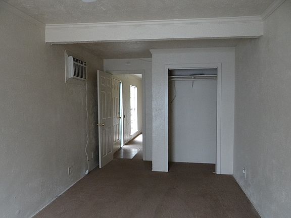 3rd image of 2711 Avenue D