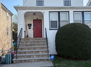48 Clark St, Yonkers, NY 10704