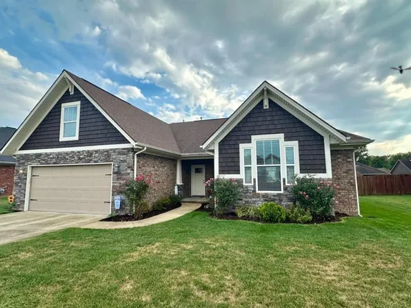 4114 Mayflower Dr, Owensboro, KY 42301