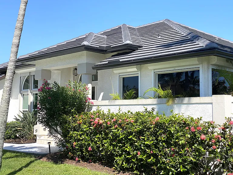 Superb modern villa, very sunny, on the island of Marco Island, a little paradise!