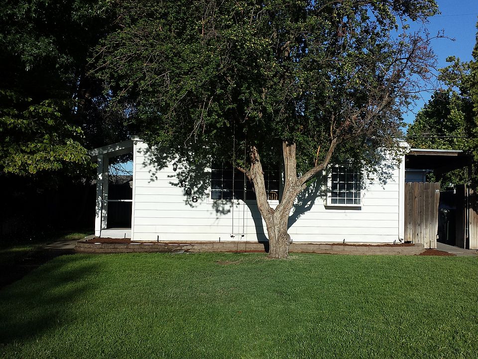 1st image of 608 Sanford Ave