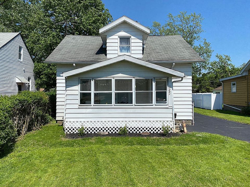 1st image of 1253 Iroquois Ave