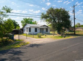 4814 Jim Daniel, Adkins, TX 78101