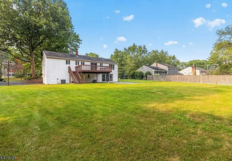 29 Tiffany Dr — Photo 26