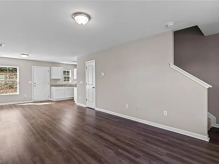 109 Lemon Ln — Photo 12
