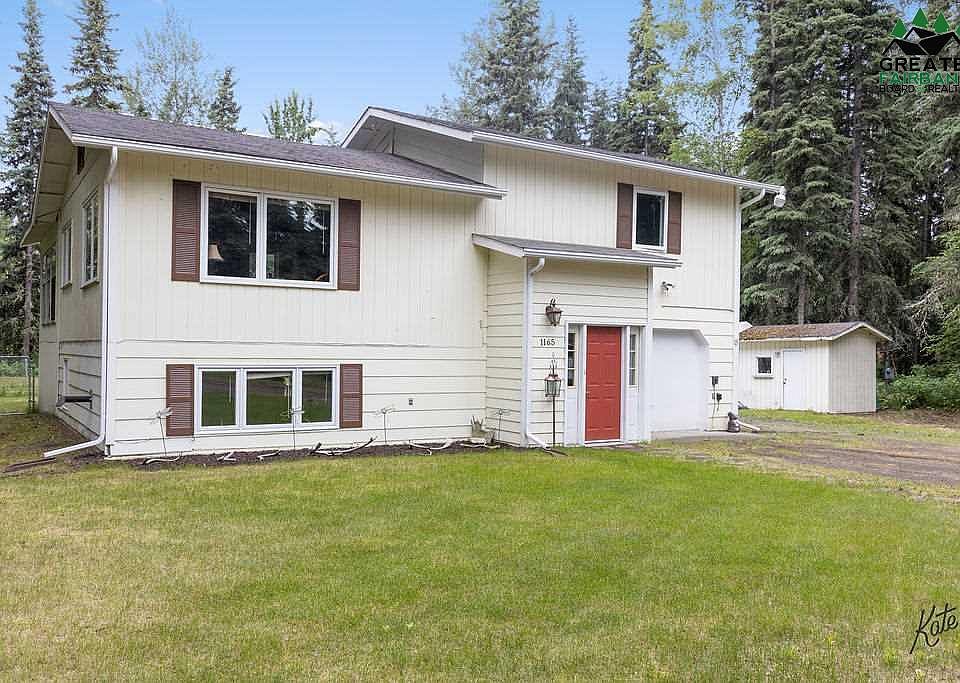 1st image of 1165 Lake Dr