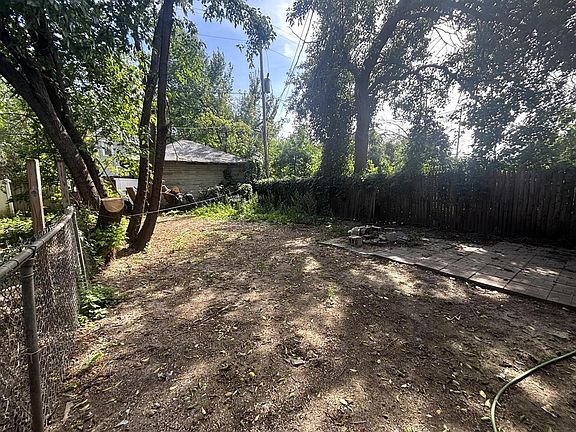 3rd image of 3136 N 34th STREET
