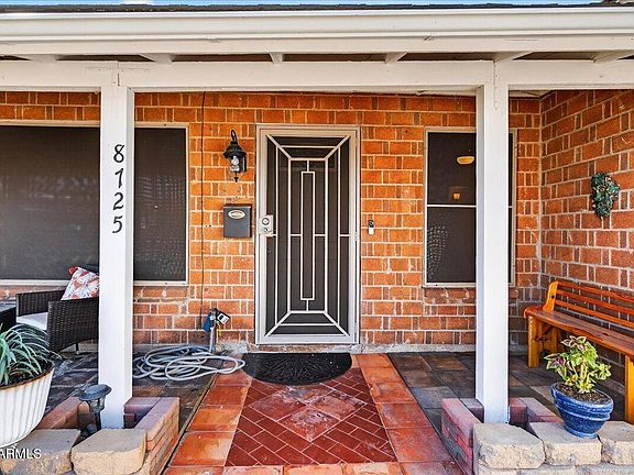 4th image of 8725 E JACKRABBIT Road