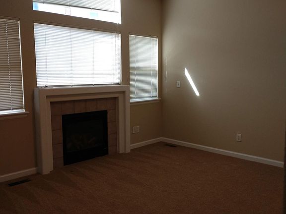 Living Room - New Carpet, New Paint