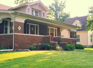 704 E 9th St, Johnston City, IL 62951