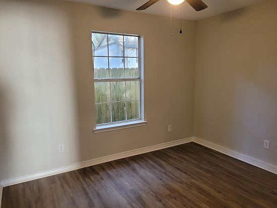 5th image of 599 McDonnell Ave #2