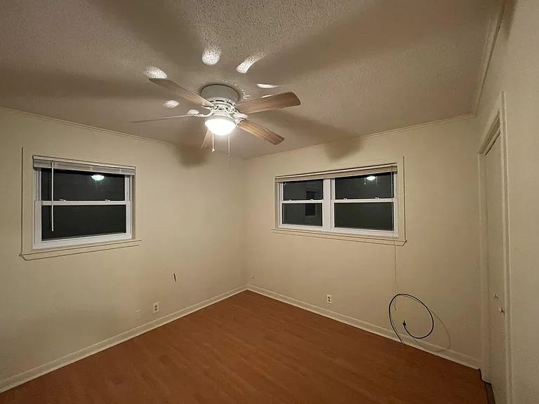 3323 Cherry St — Photo 24