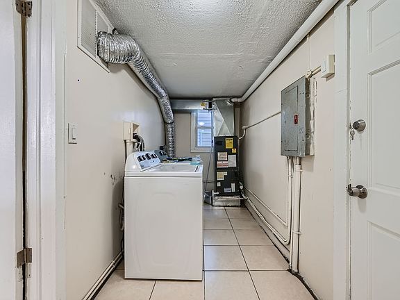 2nd image of 218 Center St