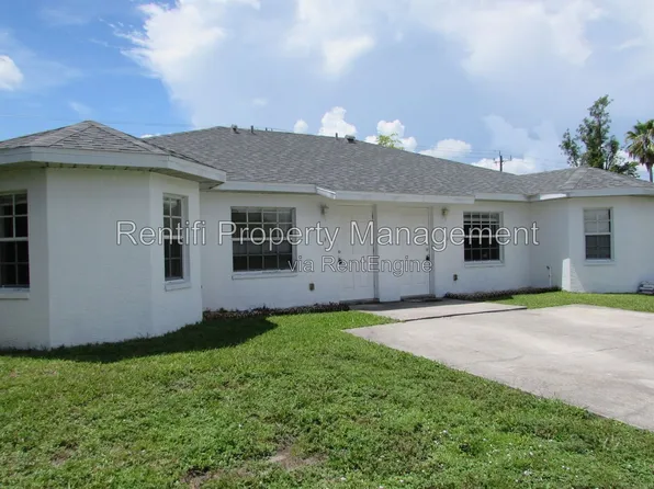 12329 1st St, Fort Myers, FL 33905