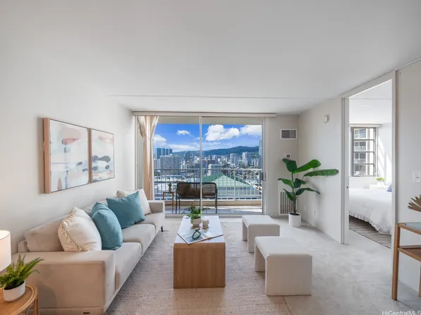 400 Hobron Ln APT 2612, Honolulu, HI 96815