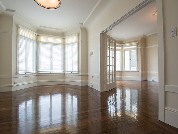 2nd image of 1125 Dolores St