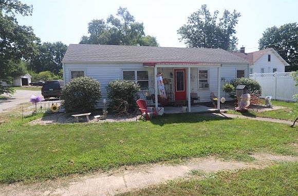 1st image of 307 N Will St
