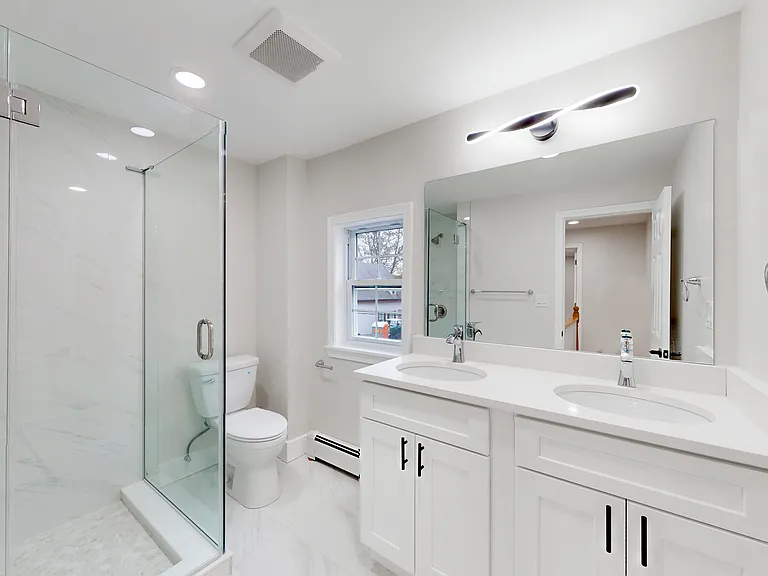 22 Baldwin St — Photo 16