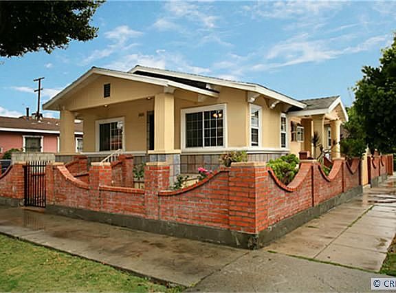 2nd image of 6026 Arbutus Ave