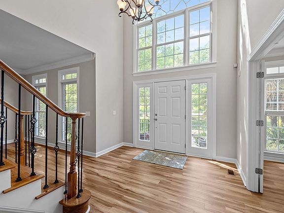 4th image of 5005 Mill Hill Ln