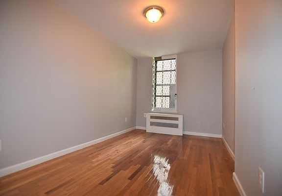4th image of 164 W 141st St APT 5C