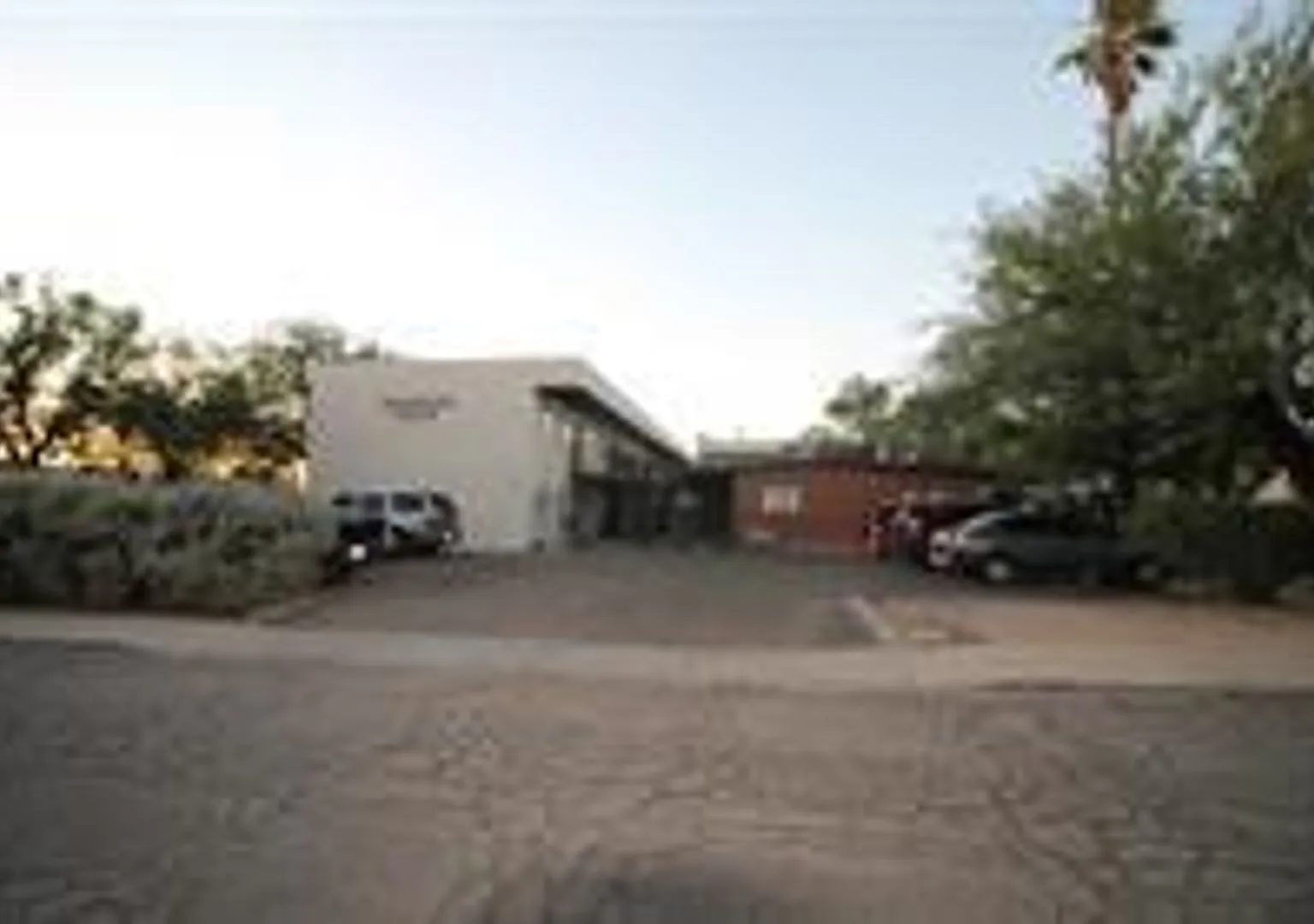 2843 East 17th Street — Photo 2