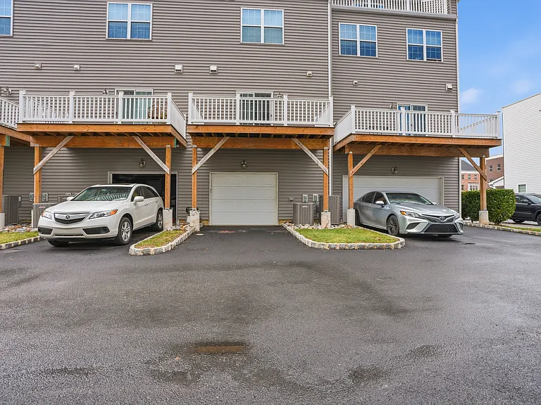 114B King St — Photo 28