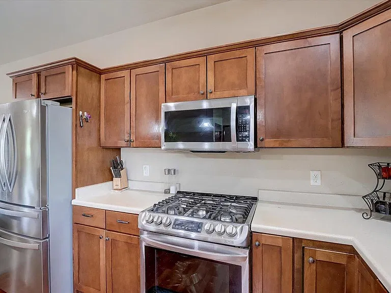 330 S Legacy Way — Photo 13