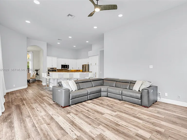 950 Marina Dr — Photo 28