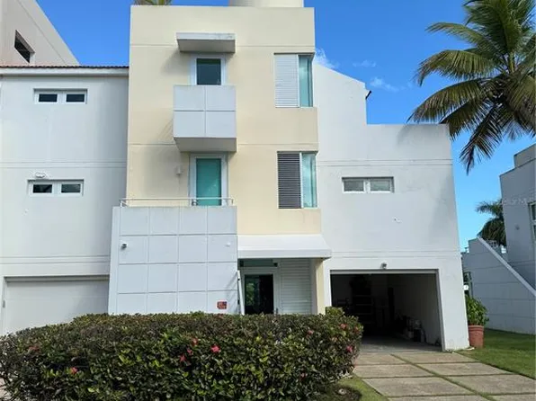 Villas De Golf East Dorado Del Mar Blvd #91, Dorado, PR 00646