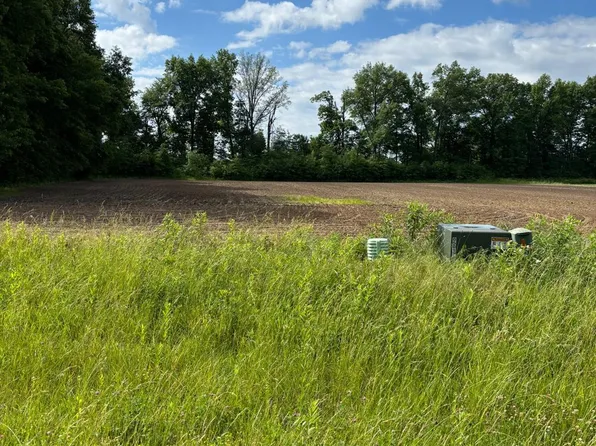 415 Kensington Dr, Clarksville, OH 45113