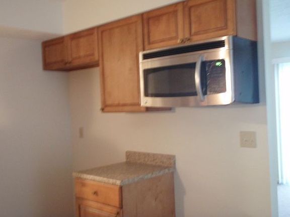 5th image of 20482 Williamsburg Ct #209C