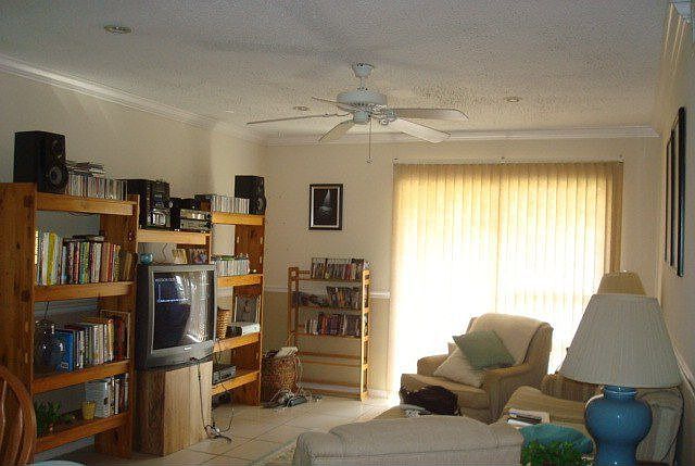 Living Rm