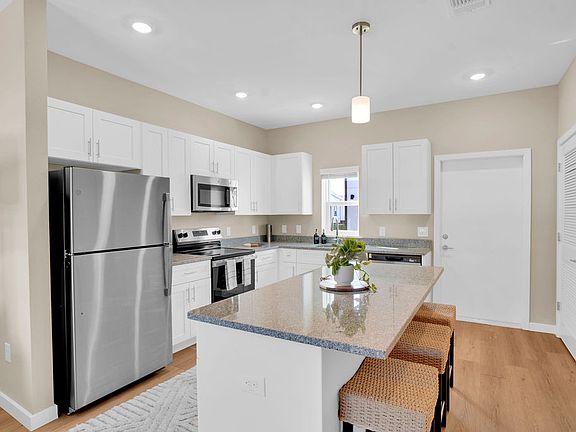 2nd image of 2850 W Lake Hamilton Dr #2-224