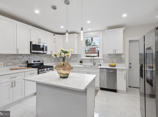 817 Passmore St, Philadelphia, PA 19111