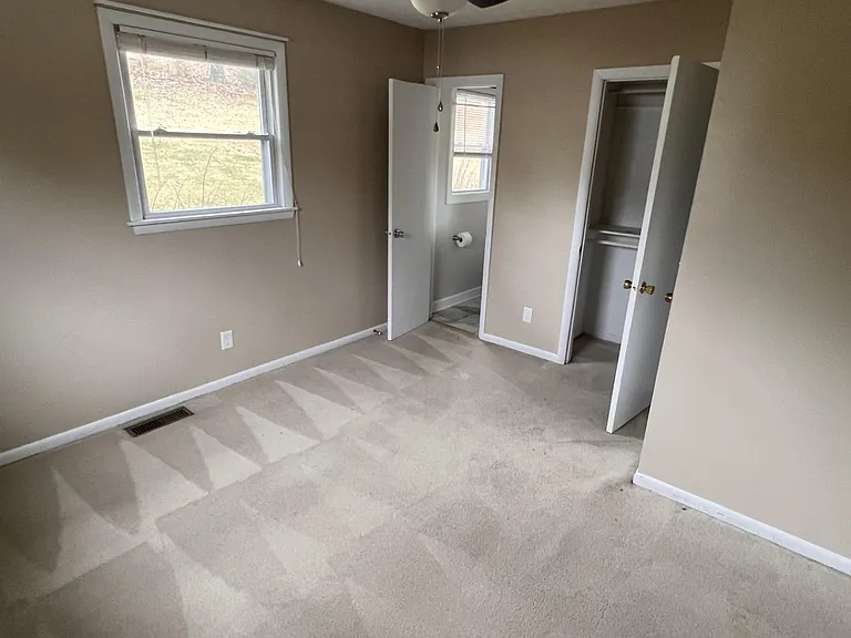198 Milburn Dr — Photo 10