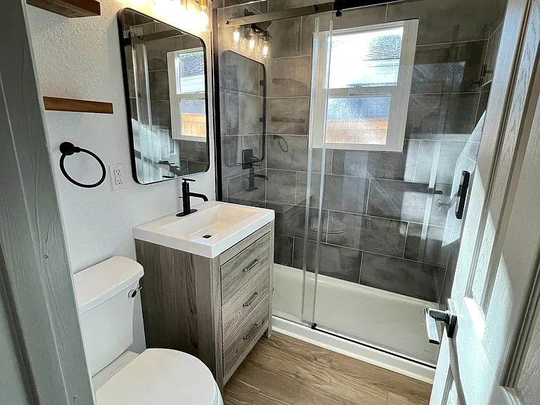 220 W Ramona Ave #222 — Photo 5