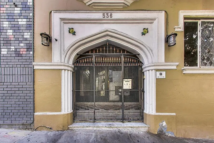 536 Leavenworth Street — Photo 4