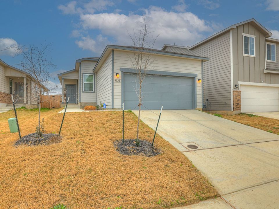 4022 Fallow Xing, Saint Hedwig, TX 78152 Zillow