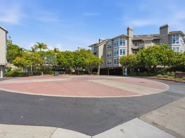 880 Meridian Bay Ln Unit 122, Foster City, CA 94404
