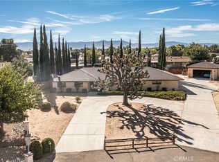 20407 Eyota Ln, Apple Valley, CA 92308