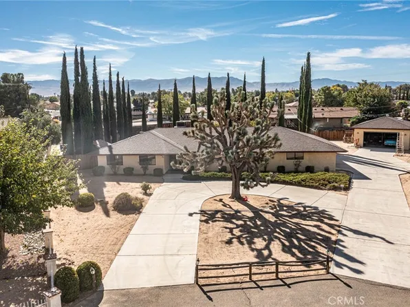 20407 Eyota Ln, Apple Valley, CA 92308