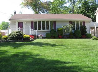 1005 Roseld Ave, Ocean, NJ 07712