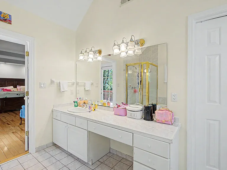 35 Windsong Dr — Photo 23