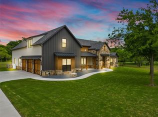 1024 Woodland Rd, Weatherford, TX 76088